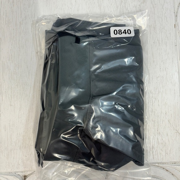 Under Armour Men SpeedPocket Lined Running Shorts 1355426 Gray Size M - Picture 7 of 7